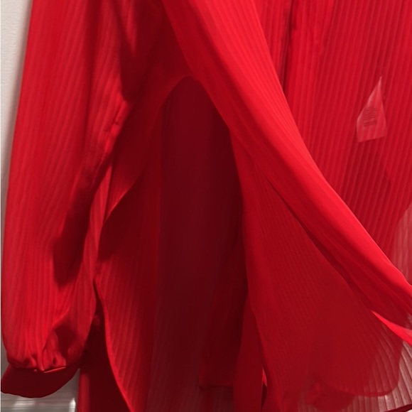 Aritzia Babaton Luxembourg Blouse - Picture 6 of 6